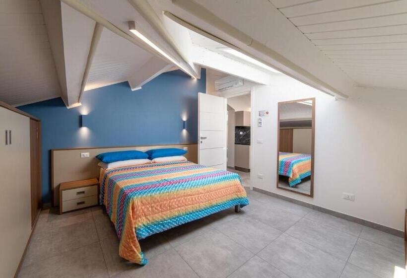 1 Bedroom Penthouse Apartment, Villa Gina Case Vacanze
