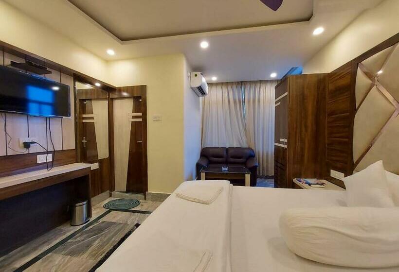 Номер Deluxe Вид на Море Боковой, Silver Sand Eco Resort !! Beachfront !! With Biggest Pool And Huge Open Area !! Ideal For Weddings !
