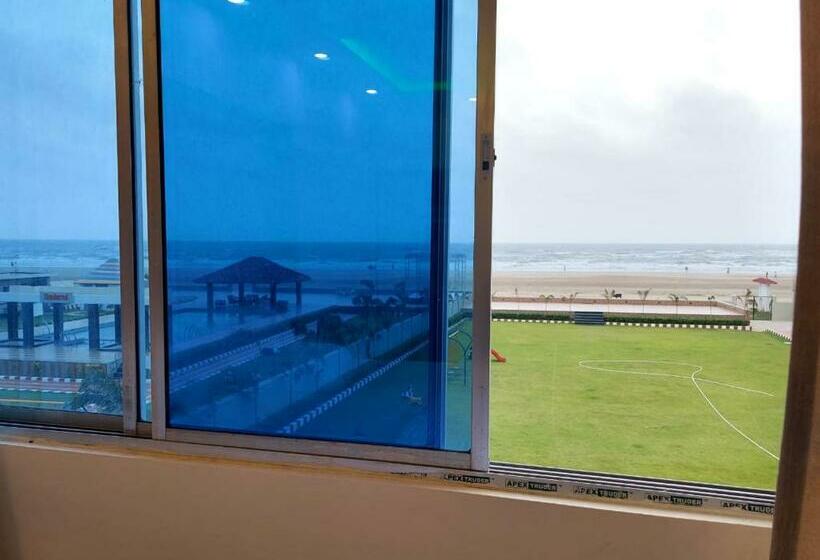 Номер Deluxe Вид на Море, Silver Sand Eco Resort !! Beachfront !! With Biggest Pool And Huge Open Area !! Ideal For Weddings !