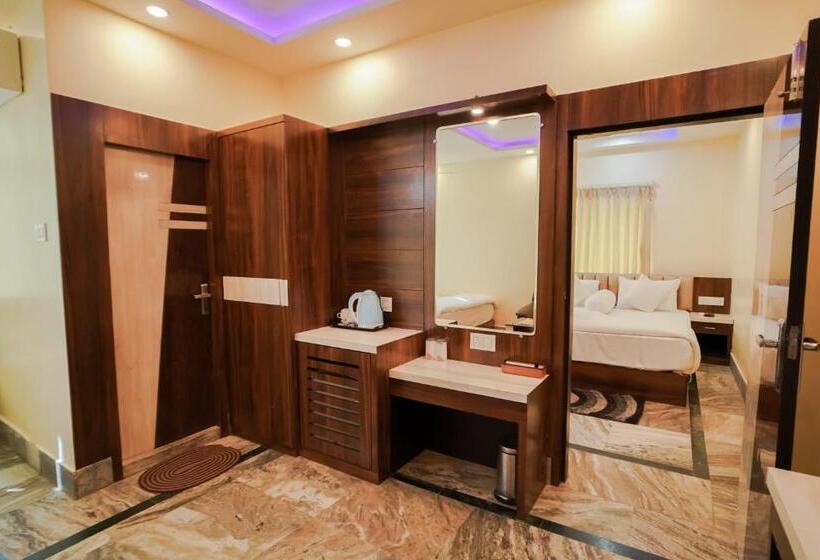 Люкс Повышенной Комфортности, Silver Sand Eco Resort !! Beachfront !! With Biggest Pool And Huge Open Area !! Ideal For Weddings !