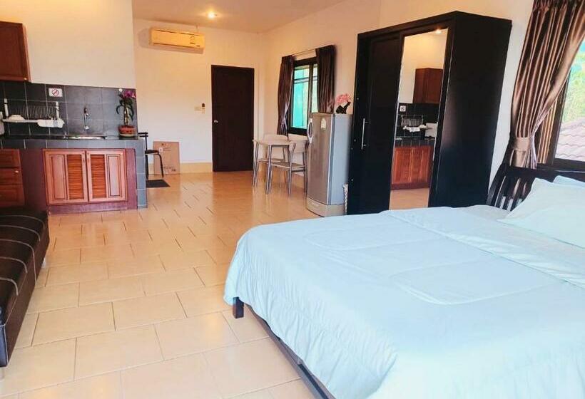 استودیوی استاندارد با چشم‌انداز دریا, Scan House Apartment