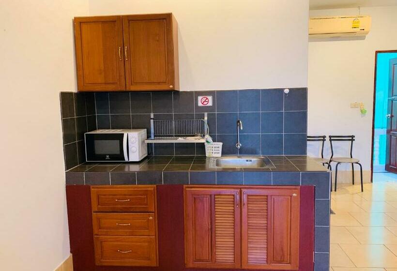 استودیوی استاندارد با چشم‌انداز دریا, Scan House Apartment