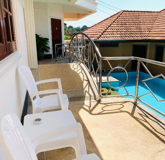 آپارتمان 1 خوابه با چشم‌انداز استخر, Scan House Apartment