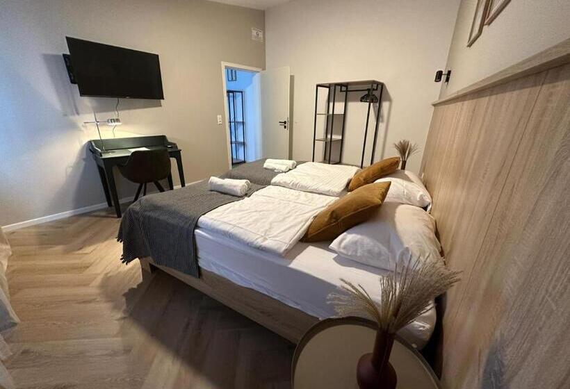 آپارتمان لوکس 1 خوابه, Aparthotel Lenau
