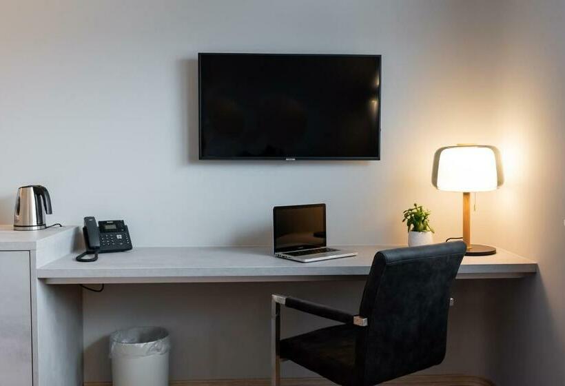 Номер Superior Кровать Кинг, Circle Inn