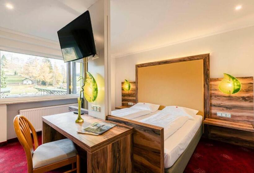 Студия Стандарт, Landhotel Grünwies  Bonsai Wellness Garni