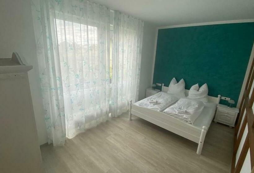 Номер Стандарт с Балконом, Landhaus Zum Mushof