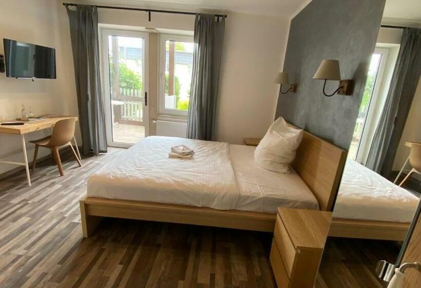Номер Стандарт с Балконом, Landhaus Zum Mushof