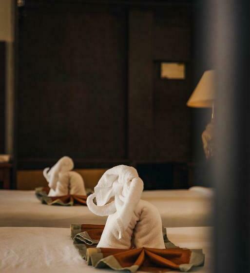 اتاق استاندارد با چشم‌انداز دریا, Kooncharaburi Resort   Koh Chang