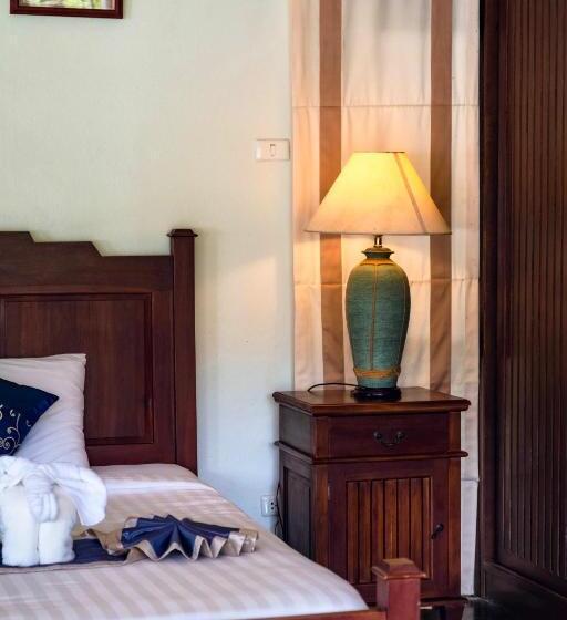 اتاق استاندارد با چشم‌انداز دریا, Kooncharaburi Resort   Koh Chang