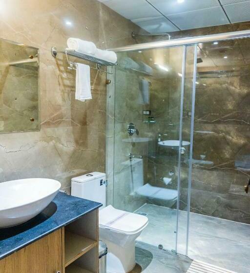 Quarto Estandar Cama King, Aryavilas