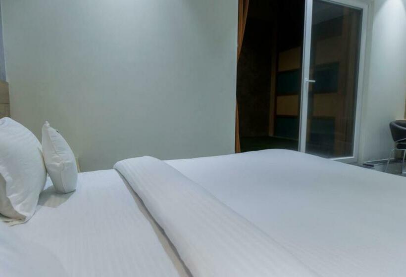 Suíte Deluxe Cama King, Aryavilas