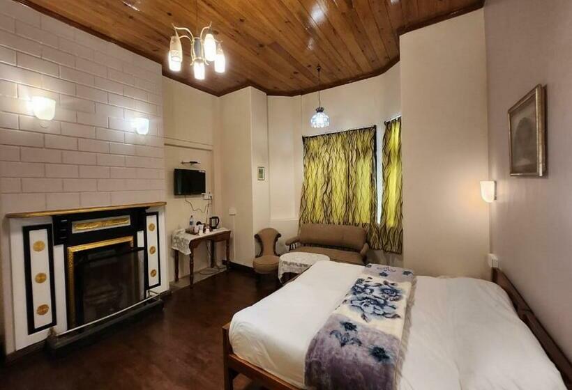 Quarto Triplo Estandar, Ivanhoe