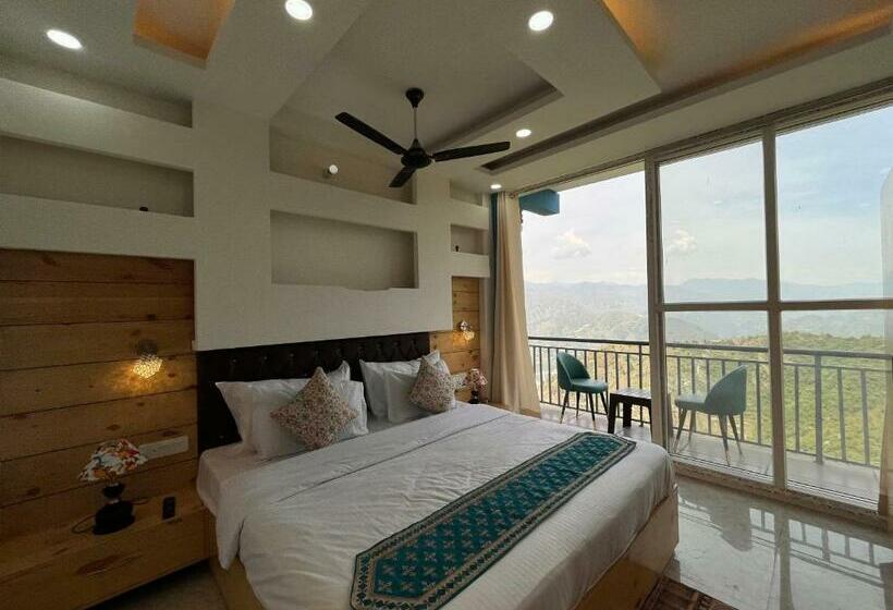 디럭스 룸, The Nature Heaven Mussoorie