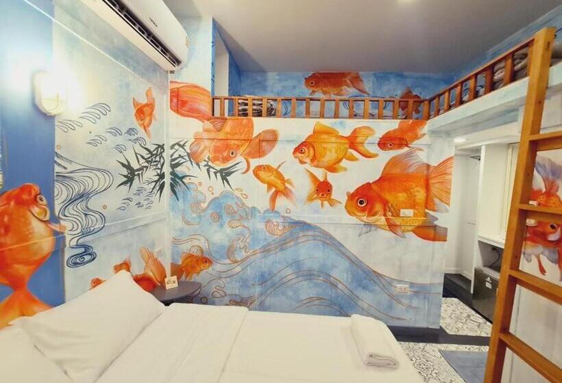 Quarto Deluxe, Suraya Bangkok