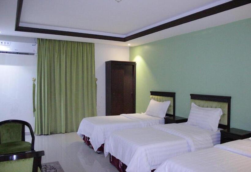 デラックストリプルルーム, Altamyoiz Sirved Apartments