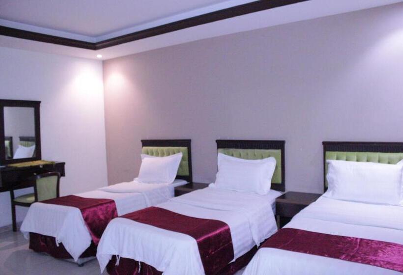 デラックストリプルルーム, Altamyoiz Sirved Apartments