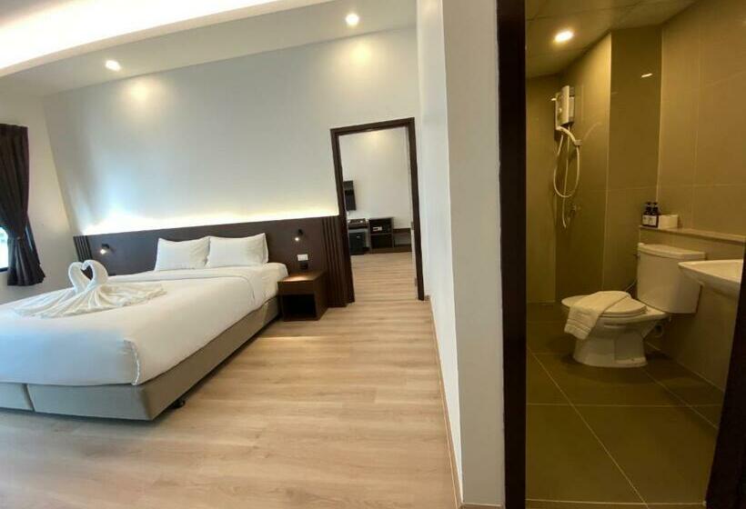 家庭间, Geen Hotel Chonburi