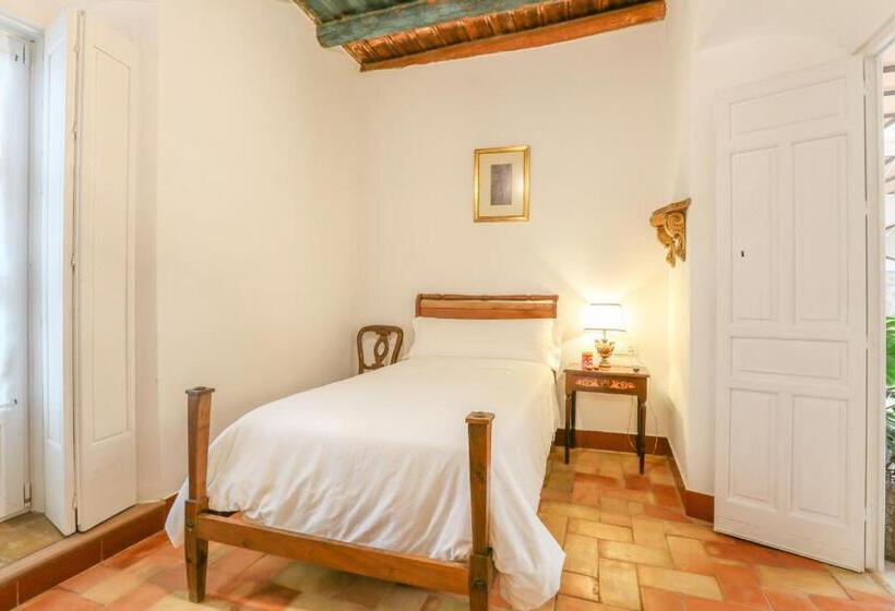 Номер Стандарт Индивидуальный, Posada De La Casa Del Pintor   Adults Only