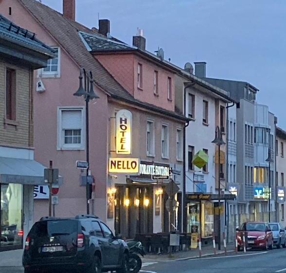 스탠다드 트리플 룸, Nello