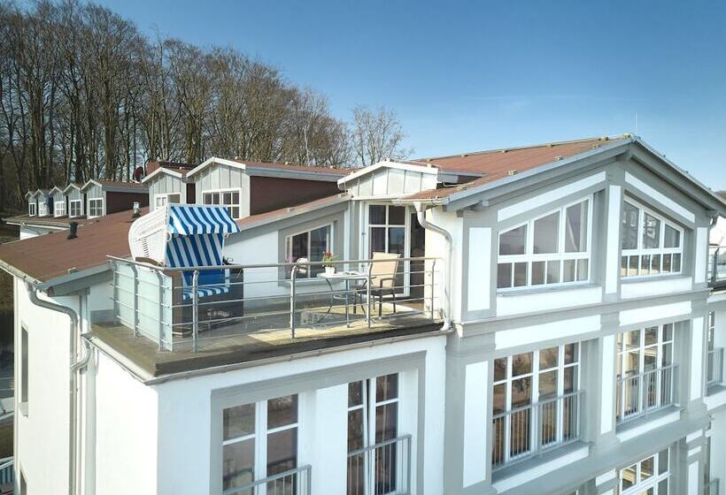 小型套房带海景, Seeschloss Sellin