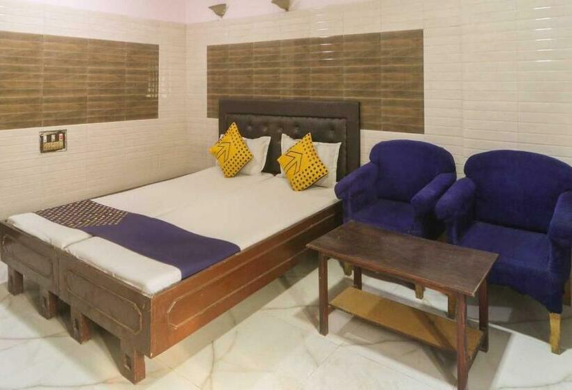 三人经典房间, Flagship Hotel Maitry