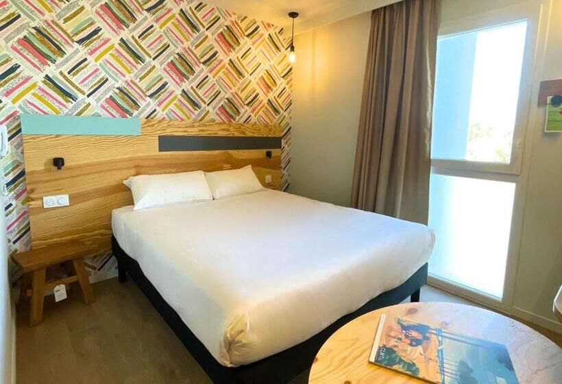 استودیوی استاندارد, Greet Hotel Castets Coeur Des Landes