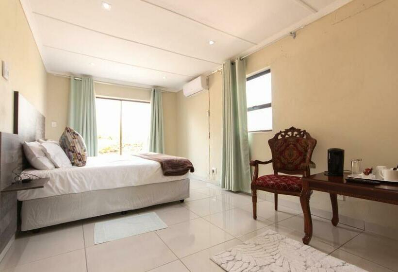 스탠다드 룸, Lapeng Hotel, Conference And Wedding Venue
