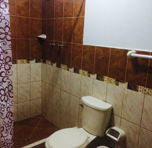 اتاق استاندارد یک نفره, Hostal Oro Verde Villa Rica