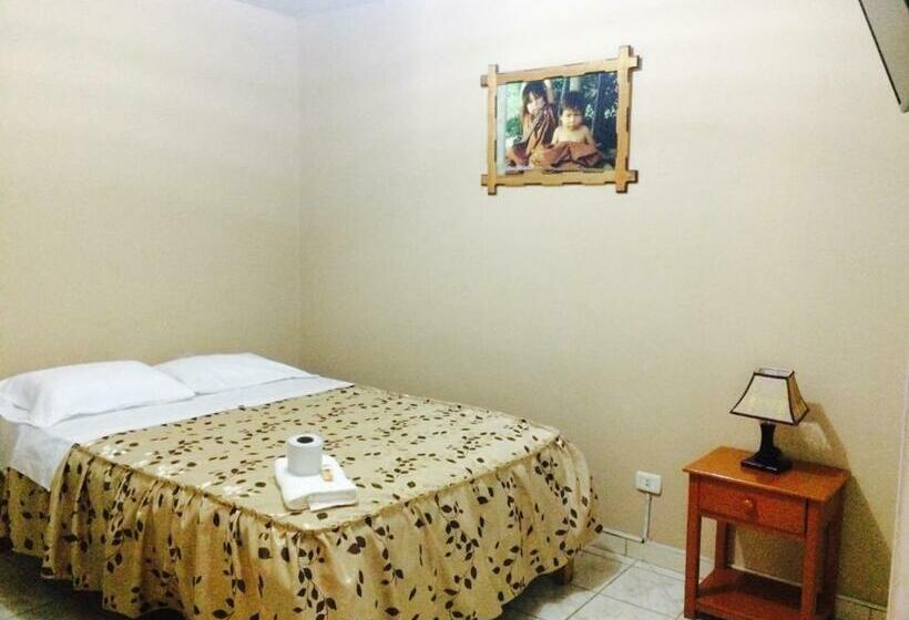 اتاق استاندارد, Hostal Oro Verde Villa Rica
