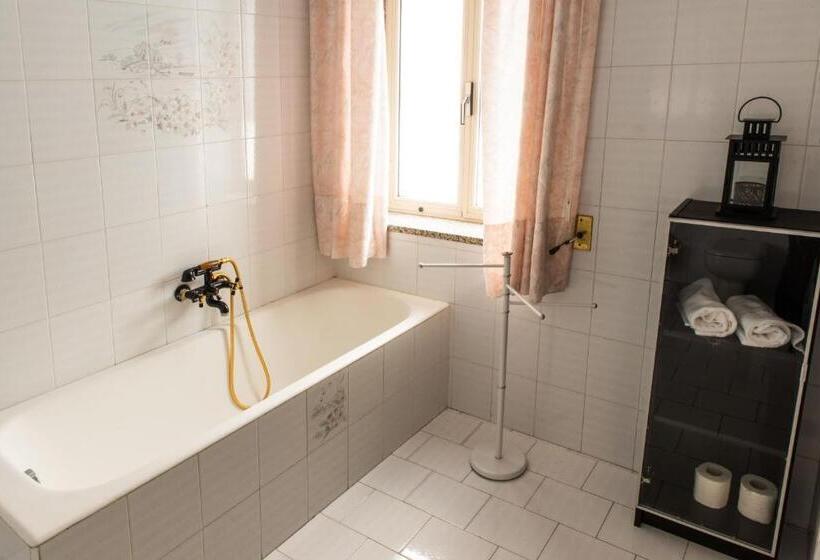 Апартаменты 2 Спальни, Casa Ninina