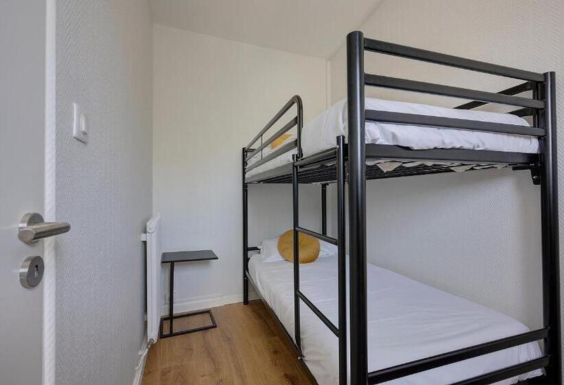 اتاق استاندارد چهار تخته, Brit Hotel Europ Bergerac