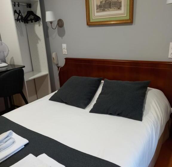 اتاق استاندارد, Brit Hotel Comtes De Champagne   Troyes Centre Historique