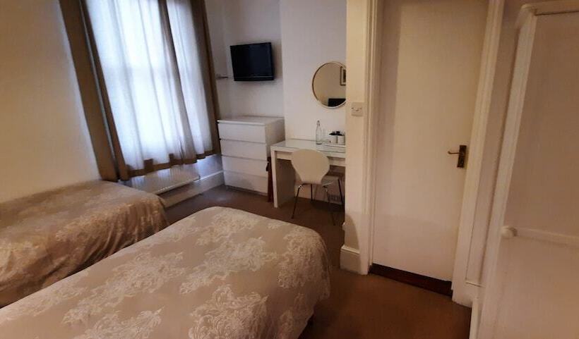 Номер Стандарт, Colebrook Guest House