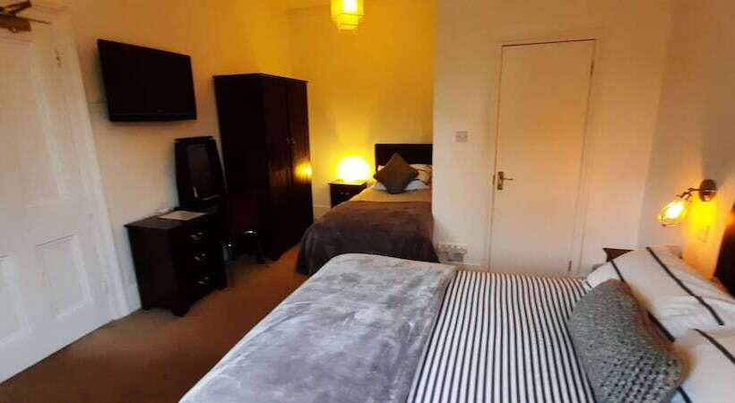Семейный Номер, Colebrook Guest House