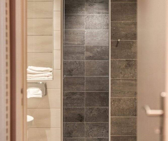 Номер Deluxe, Garlande Hôtel Avignon Centre