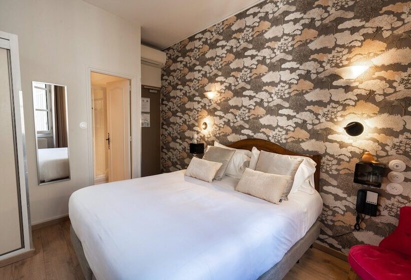Номер Комфорт, Garlande Hôtel Avignon Centre