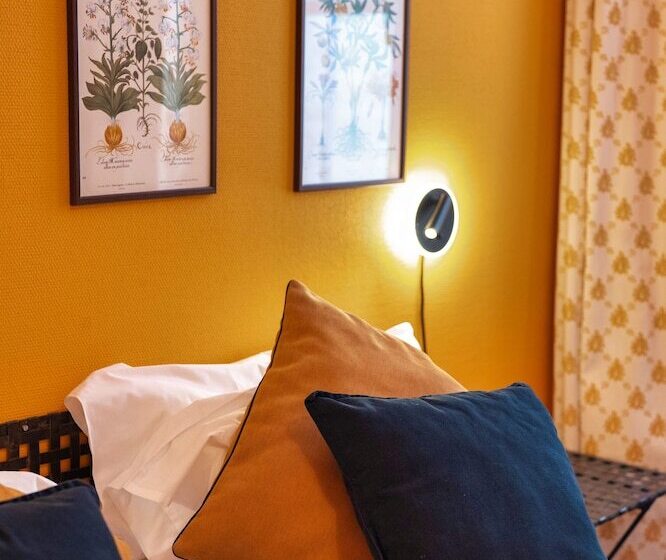 Номер Стандарт, Garlande Hôtel Avignon Centre