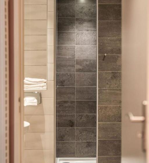 Номер Deluxe, Garlande Hôtel Avignon Centre