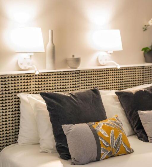 Апартаменты 2 Спальни Внутрение, Garlande Hôtel Avignon Centre