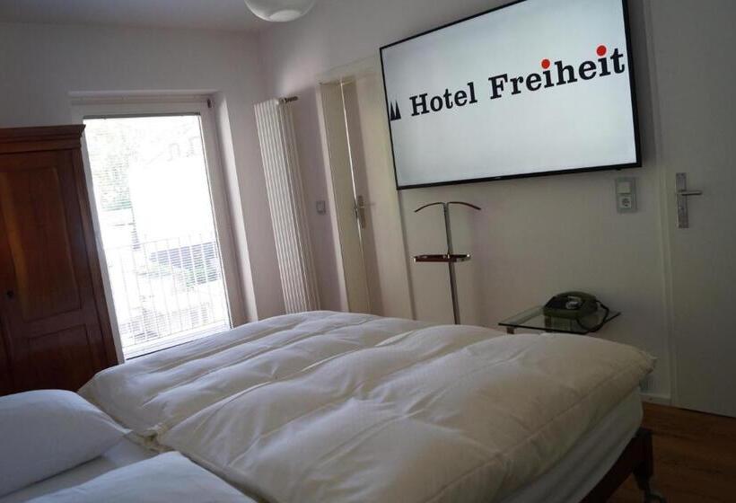 اتاق استاندارد, Freiheit