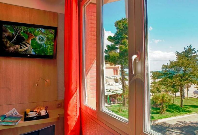 Номер Superior Вид на Море, Hôtel Beau Rivage