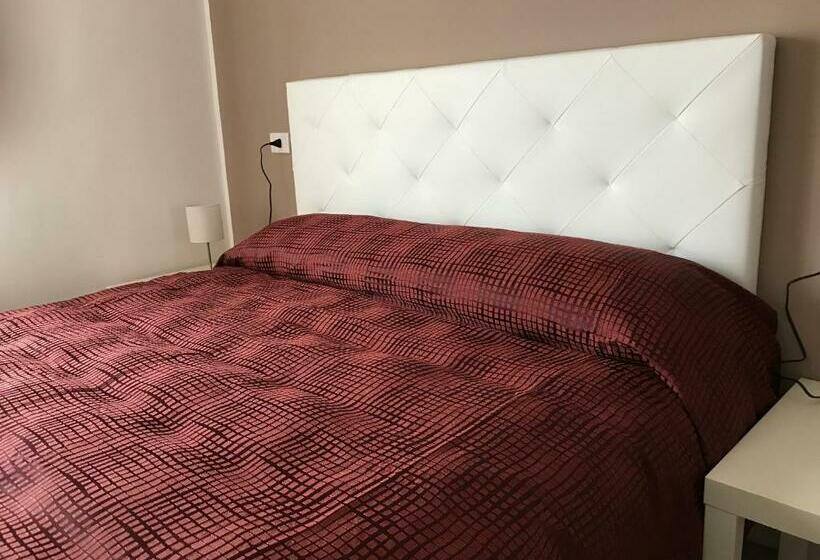 Номер Стандарт, B&b New Triscele
