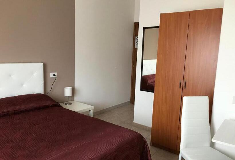 Номер Стандарт, B&b New Triscele