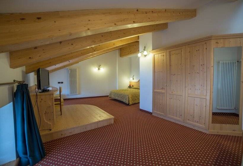 Quarto Familiar, Bertoldi