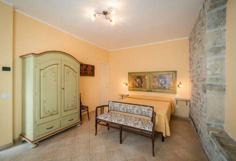 اتاق استاندارد, Borgo San Pietro