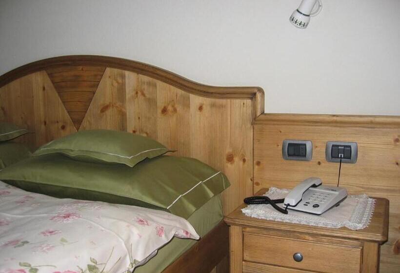 اتاق استاندارد با بالکن, Costanza Mountain Holiday