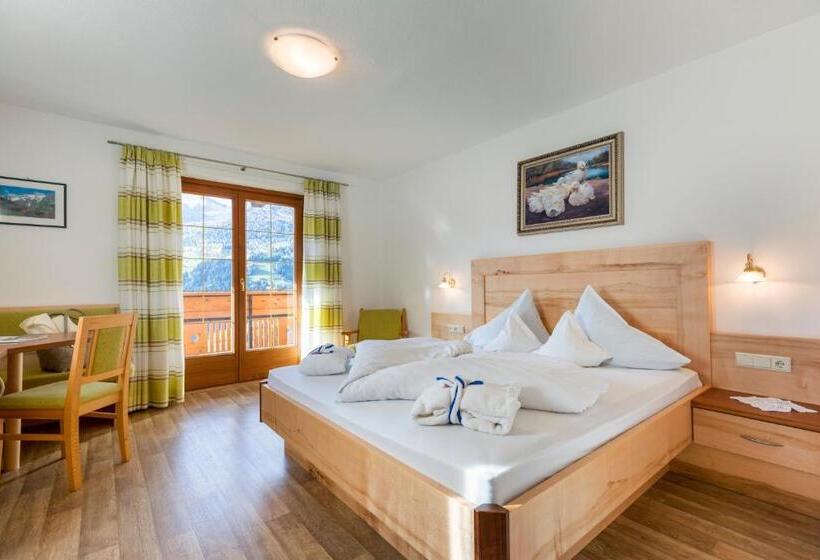 Comfort room with balcony, Kronhof