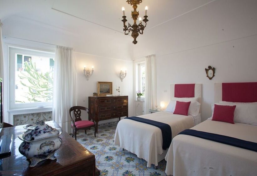 Люкс Боковой Вид на Море, Villa Silia