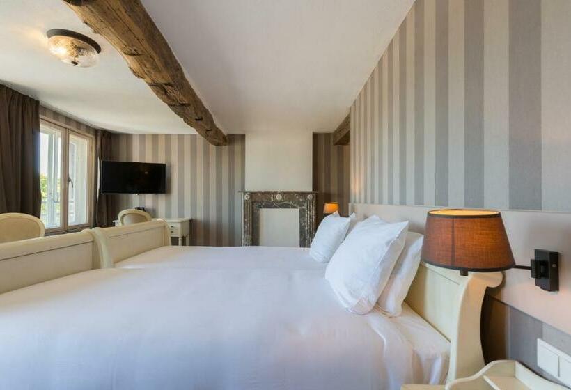Номер Стандарт Трехместный, Amrâth Hotel Bigarré